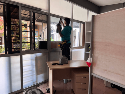 TINTED SOLAR TINT FILM SUNGAI PENCHALA