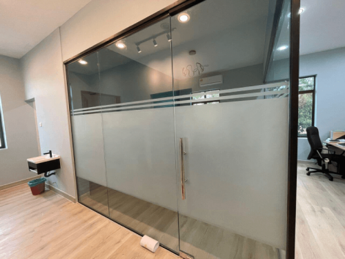 TINTED SOLAR TINT FILM PUDU