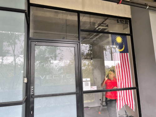 TINTED SOLAR TINT FILM SUNGAI PENCHALA