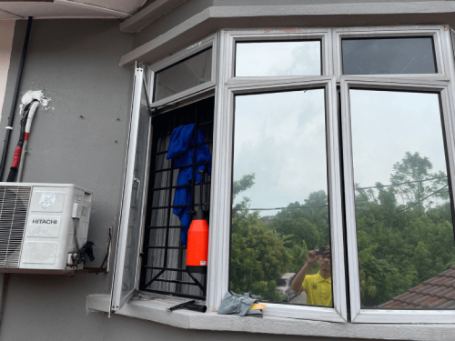 TINTED SOLAR TINT FILM BUKIT JALIL