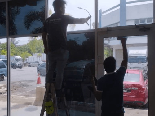 TINTED SOLAR TINT FILM DUTAMAS