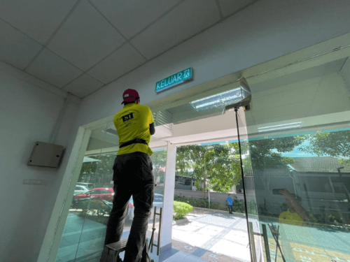 TINTED SOLAR TINT FILM TAMAN BUKIT MALURI