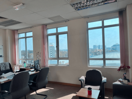TINTED SOLAR TINT FILM TAMAN BANDARAYA